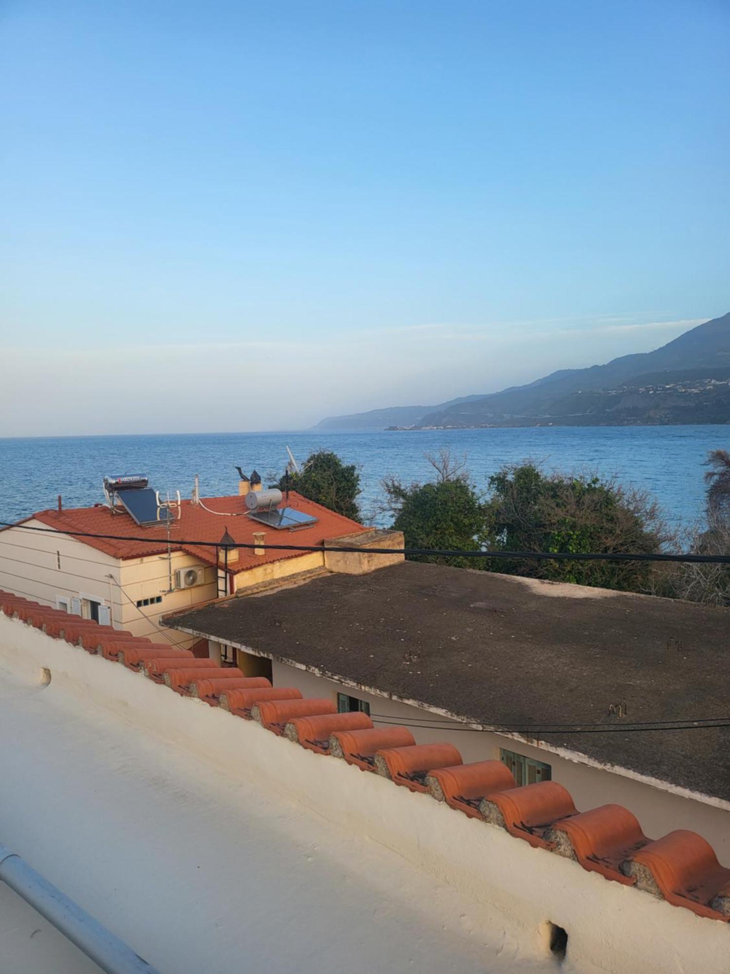 Panorama Hotel - Restaurant Diakopto Bagian luar foto