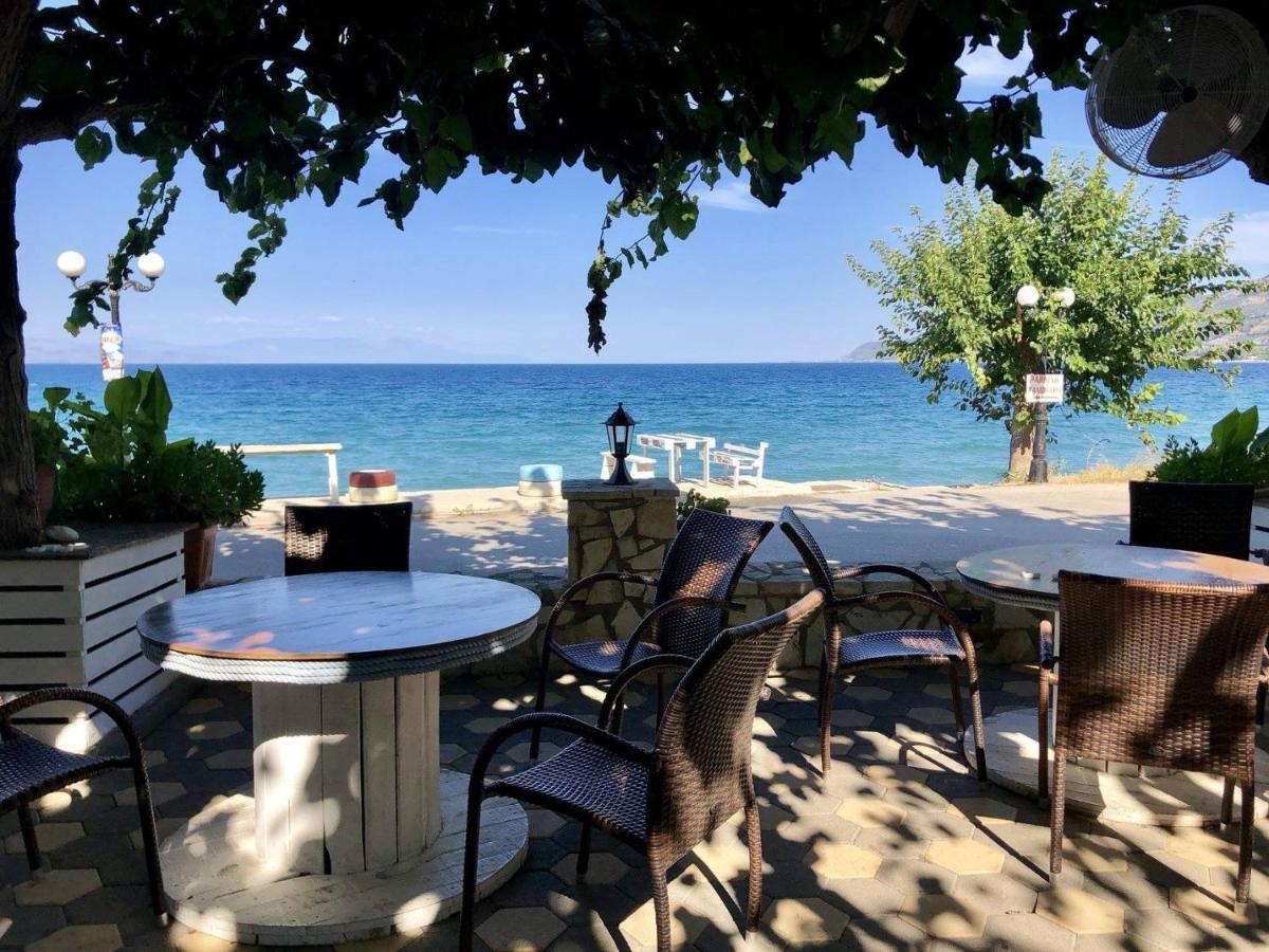Panorama Hotel - Restaurant Diakopto Bagian luar foto